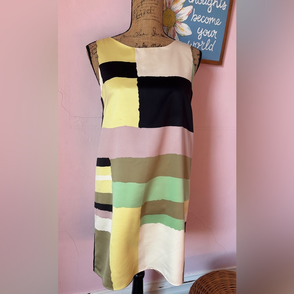 Colorful Sleeveless Midi Dress